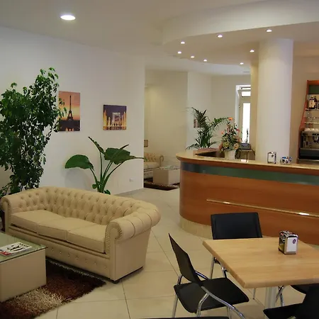 Eu Ropa Hotel